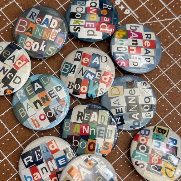 'Read Banned Books' Pinback Button 1.25” Pins 2 pack! - Picture 5 of 8